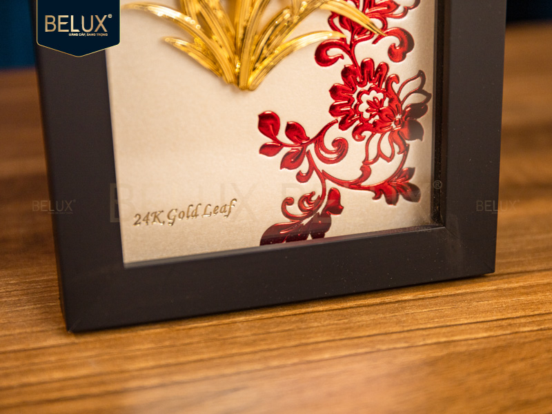 Tranh Hoa Lan Kiếm mùa đông dát vàng 24k 26x13cm